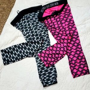 💥 Nike Capri 2 pairs Women's Leggings Dri-Fit sz M black white pink
